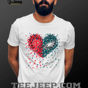 Eagles & Phillies Fan Love tee