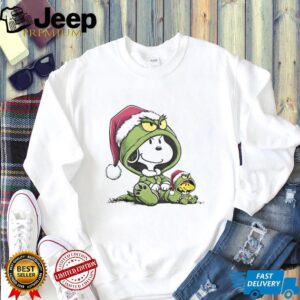 Funny Baby Grinch And Snoopy Friends Merry Christmas Light Shirt