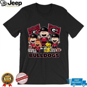 Georgia Bulldogs Shop Snoopy Charlie Brown And Friends Bulldogs Flags T Shirt