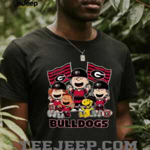 Georgia Bulldogs Shop Snoopy Charlie Brown And Friends Bulldogs Flags T Shirt