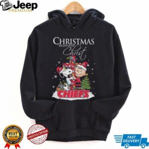 Kansas City Chiefs Snoopy Begins With Christ And Friends Peanuts Christmas Shirt