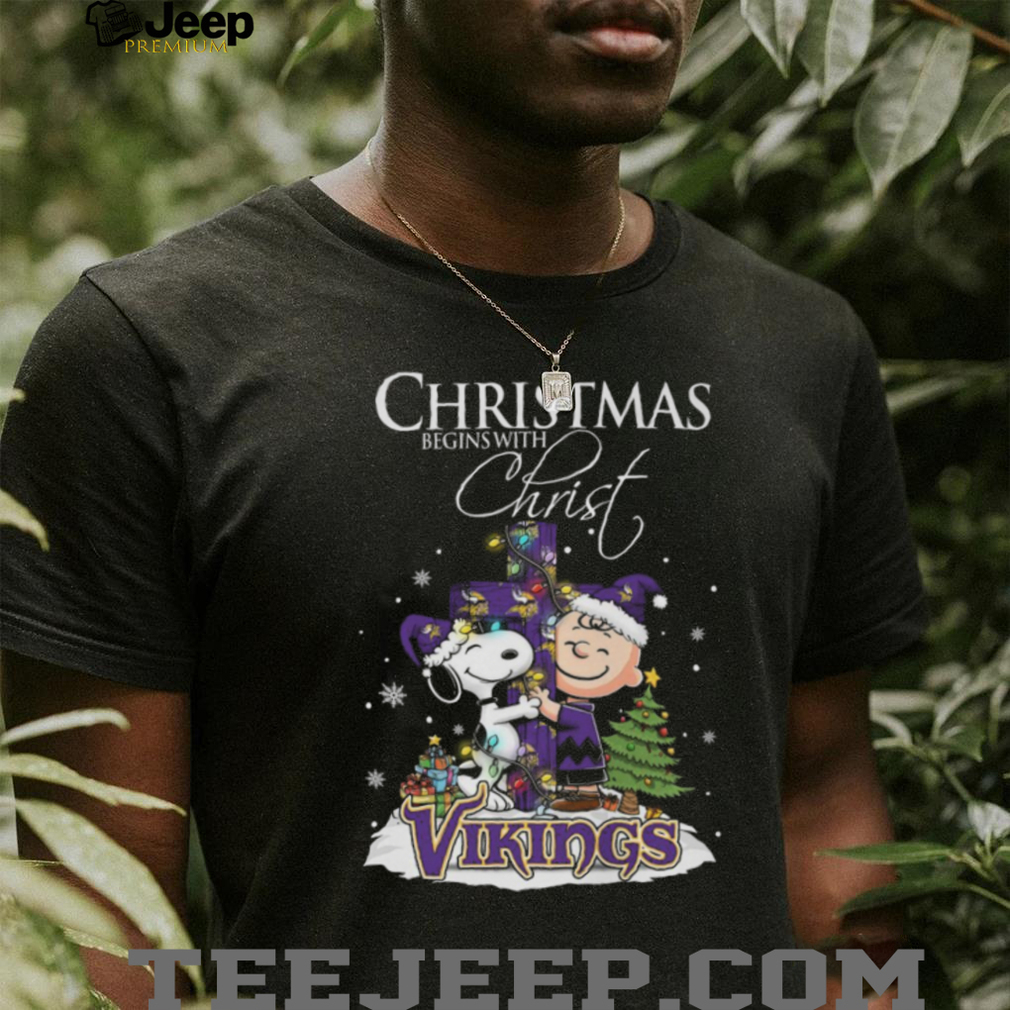 Minnesota Vikings Snoopy Begins With Christ And Friends Peanuts Christmas Shirt Minnesota Vikings Snoopy Begins With Christ And Friends Peanuts Christmas Shirt