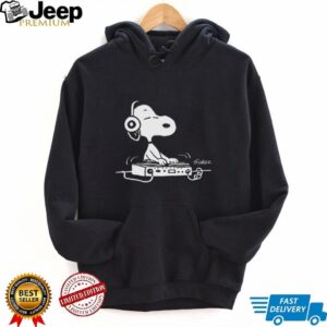 Peanuts   Stereo Snoopy DJ T shirt