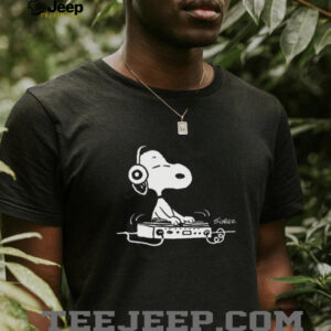 Peanuts Stereo Snoopy DJ T shirt