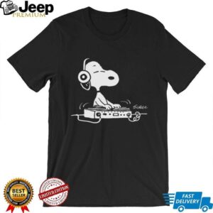Peanuts Stereo Snoopy DJ T shirt