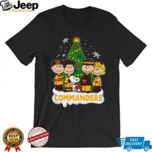 Snoopy and Charlie Brown Friends Washington Commanders Tree shirt