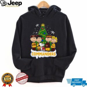 Snoopy and Charlie Brown Friends Washington Commanders Tree shirt
