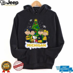 Snoopy and Friends Michigan Wolverines Christmas Sweater