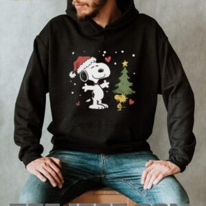 Snoopy and Woodstock Decorating Christmas Tree T Shirt