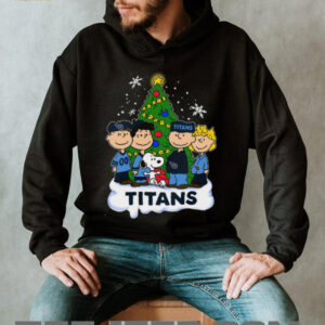 Titans Peanuts With Friends Christmas Tee