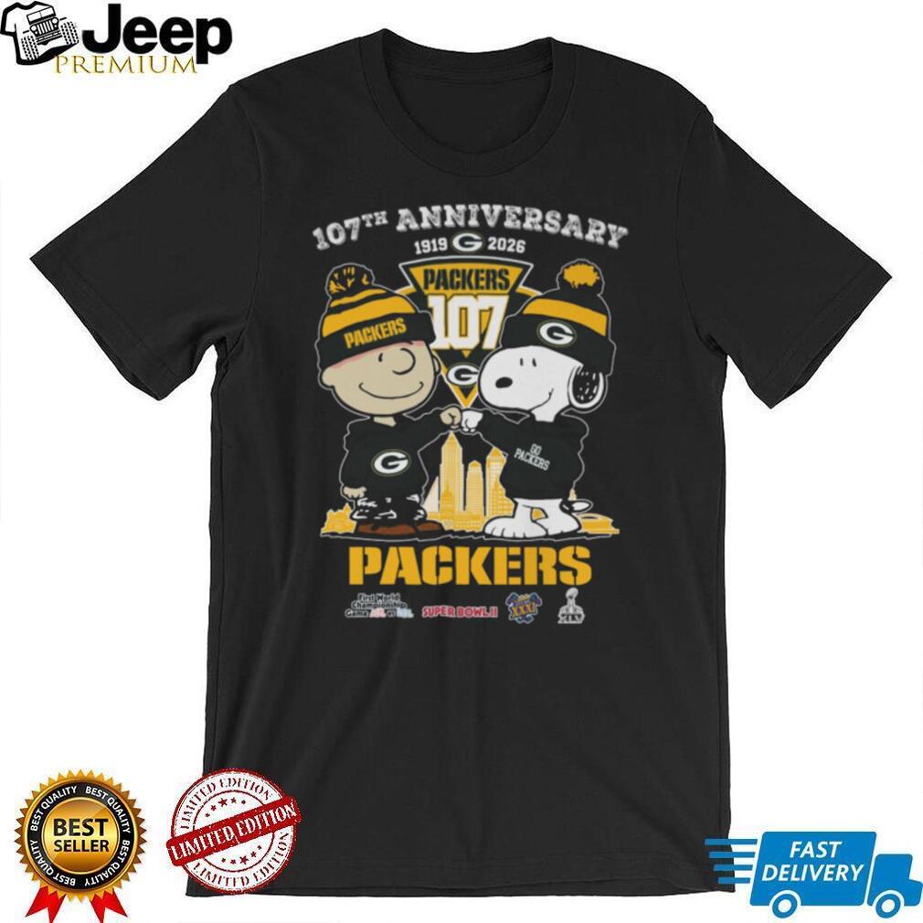Charlie Brown & Snoopy Green Bay Packers 107th Anniversary Super Bowl T Shirt Charlie Brown & Snoopy Green Bay Packers 107th Anniversary Super Bowl T Shirt