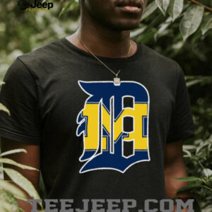 Classic Navy & Yellow ‘D’ Logo Shirt Classic Navy & Yellow ‘D’ Logo Shirt