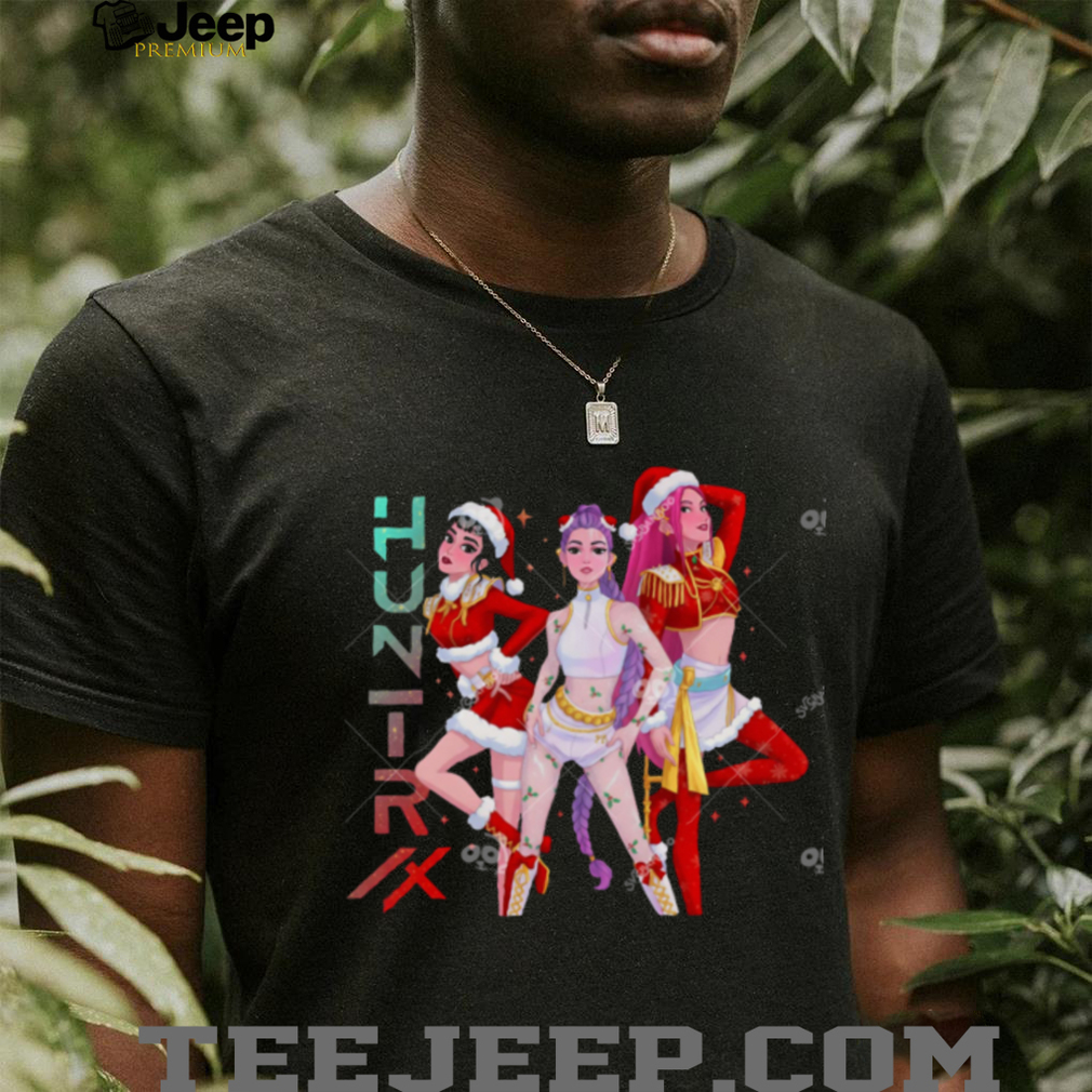 Huntrix Christmas Pose Shirt, Kpop Demon Hunters Xmas Shirt Huntrix Christmas Pose Shirt, Kpop Demon Hunters Xmas Shirt