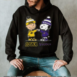 Iowa Vikings Peanuts Charlie Brown and Snoopy Fist Bump T Shirt Iowa Vikings Peanuts Charlie Brown and Snoopy Fist Bump T Shirt