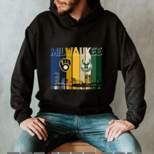 Milwaukee City Skyline Brewers & Bucks Sports Fan T Shirt