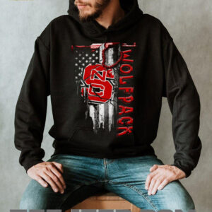 NC State Wolfpack Distressed American Flag T Shirt