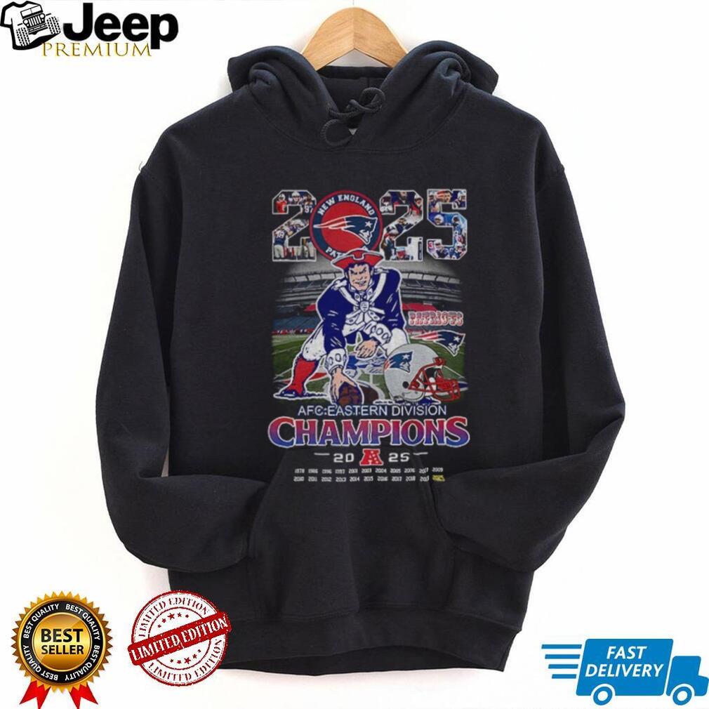 New England Patriots Football AFC Eastern Division 2025 Flying Elvis shirt New England Patriots Football AFC Eastern Division 2025 Flying Elvis shirt