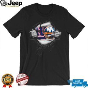 New York Islanders Ripped Logo T Shirt
