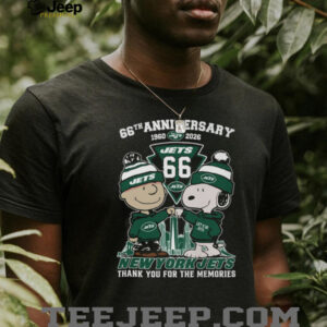 New York Jets 66th Anniversary Snoopy & Charlie Brown Sweatshirt New York Jets 66th Anniversary Snoopy & Charlie Brown Sweatshirt