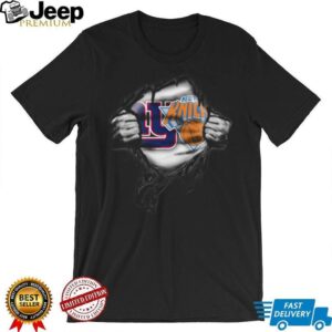New York Knicks Ripped Team Logo T Shirt
