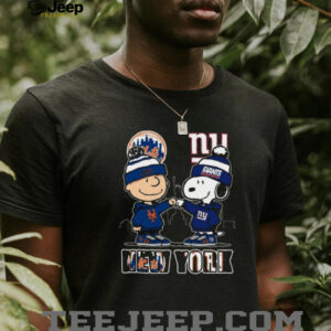 New York Mets & Giants Peanuts Friends Fist Bump T Shirt