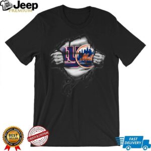 New York Mets Ripped Logo T Shirt