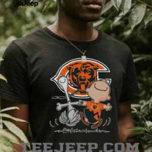 Official NFL Charlie Brown and Snoopy Chicago Bears Shirt