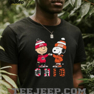 Ohio State Buckeyes & Cleveland Browns Peanuts Snoopy & Charlie Brown Fist Bump T Shirt