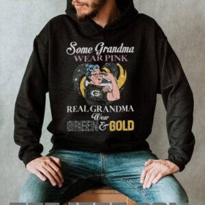 Real Grandma Wears Green & Gold Football Fan Shirt