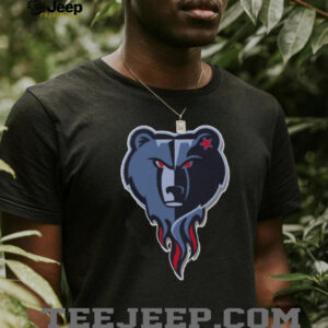 Roaring Bear Graphic T Shirt