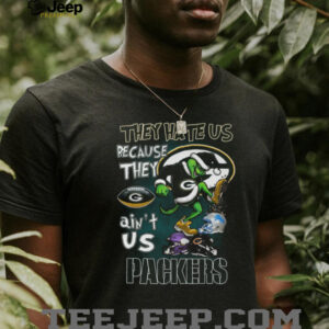 They Hate Us Because They Ain't Us Green Bay Packers Grinch Fan Shirt