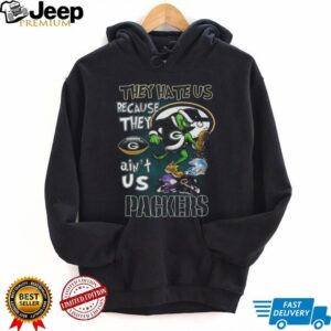 They Hate Us Because They Ain't Us Green Bay Packers Grinch Fan Shirt