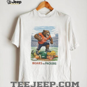 Chicago Bears Mascot Stepping on Green Bay Packers Cheesehead Football Rivalry T Shirt