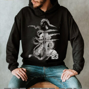 Cyberpunk Mecha Girl Centipede Spine Bio Mechanical T shirt