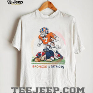 Denver Broncos Mascot vs New England Patriots Football Rivalry Graphic T Shirt