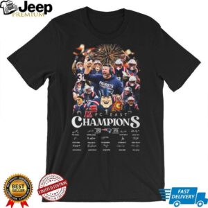 New England Patriots AFC East Champions 2025 Players Coach And Mascot Signatures T Shirts New England Patriots AFC East Champions 2025 Players Coach And Mascot Signatures T Shirts