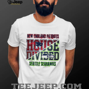 New England Patriots vs Seattle Seahawks House Divided T Shirt New England Patriots vs Seattle Seahawks House Divided T Shirt