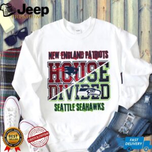 New England Patriots vs Seattle Seahawks House Divided T Shirt