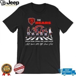 The Chicago Bears cross the street signatures 2026 shirt The Chicago Bears cross the street signatures 2026 shirt
