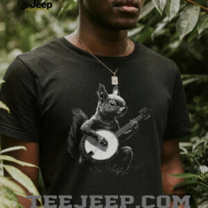 Vintage Squirrel Playing Banjo Shirt Retro Animal Musician Graphic Tee
