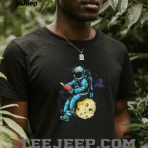 Astronaut Reading Book on the Moon T Shirt Outer Space Galaxy Aesthetic Tee Astronaut Reading Book on the Moon T Shirt Outer Space Galaxy Aesthetic Tee