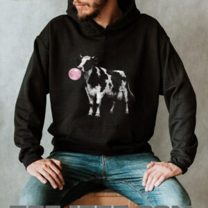 Cow Blowing Pink Bubblegum Retro Animal Graphic T Shirt Cow Blowing Pink Bubblegum Retro Animal Graphic T Shirt