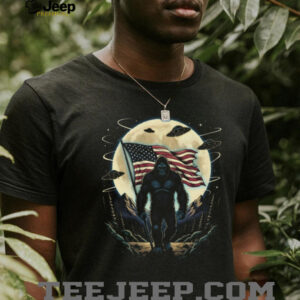 Patriotic Bigfoot American Flag T Shirt Sasquatch & UFO Moon Graphic Tee