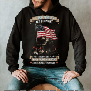Patriotic Veteran Kneeling at Cross American Flag Memorial T Shirt