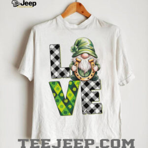 St. Patrick's Day LOVE Gnome Horseshoe Plaid Clover T Shirt