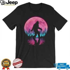 Synthwave Bigfoot Pink Moon Silhouette Retro 80s T Shirt