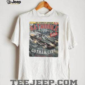 Vintage DC Comics Batmobile Gotham City Garage Retro T Shirt Vintage DC Comics Batmobile Gotham City Garage Retro T Shirt