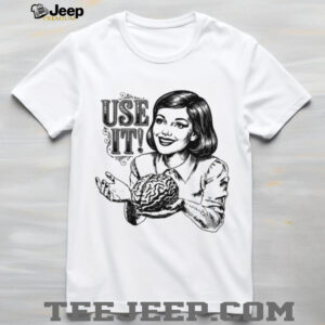 Vintage Retro Woman Holding Brain “Use It” Sarcastic T Shirt Vintage Retro Woman Holding Brain “Use It” Sarcastic T Shirt