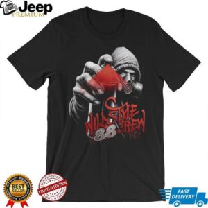 Wild Style Crew 88 Graffiti Artist Mask and Spray Can Streetwear Tee Wild Style Crew 88 Graffiti Artist Mask and Spray Can Streetwear Tee