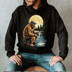 Bigfoot Fishing by the Lake Under Full Moon Relaxing T Shirt